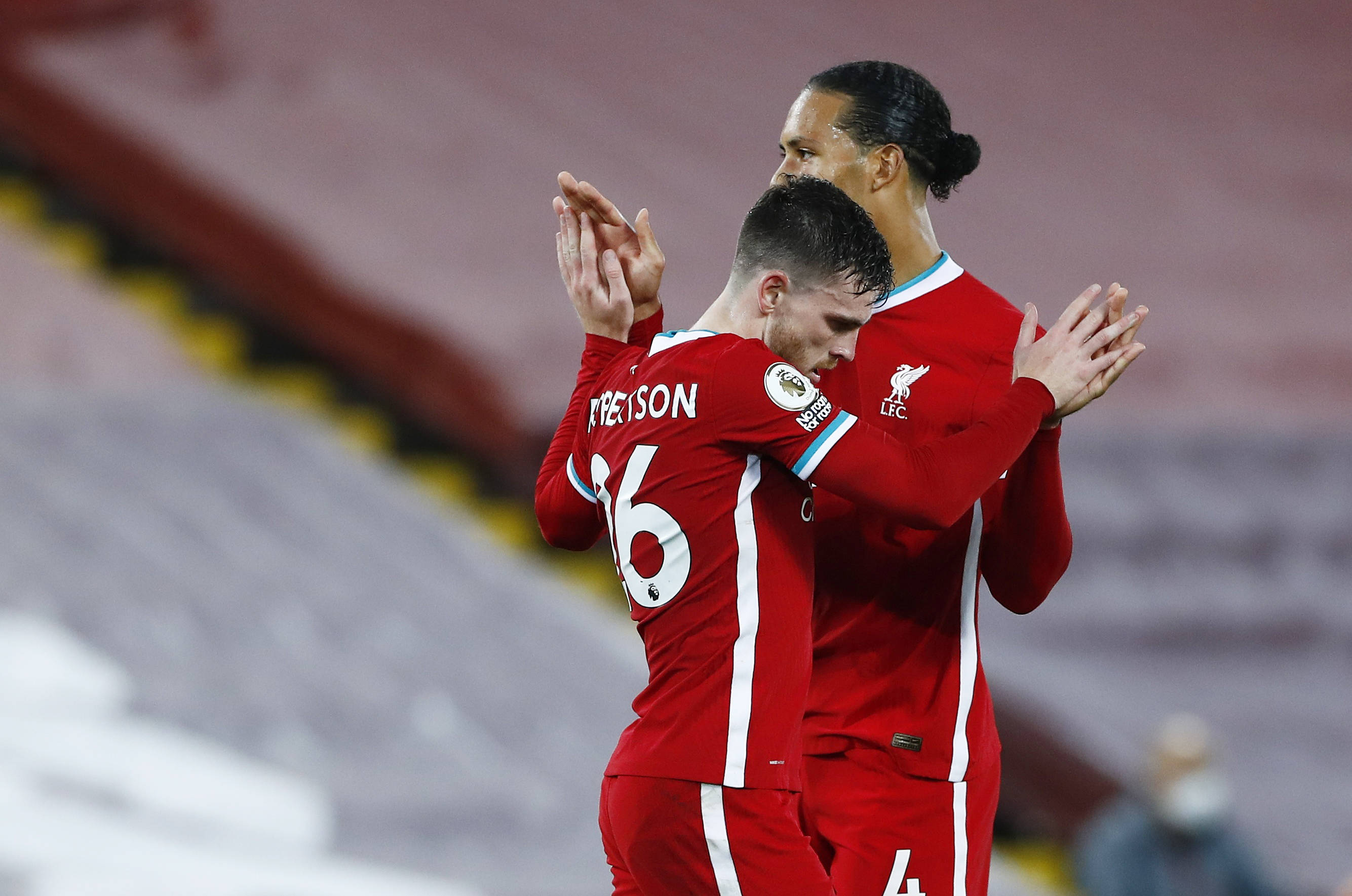 曾效力于法 曾效力于法